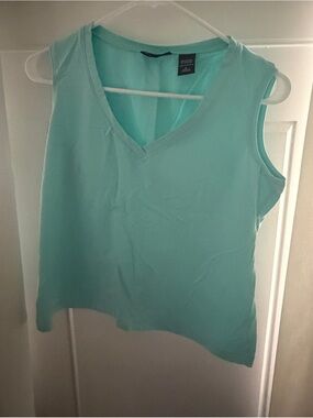 New York and Company Stretch Shirt Size L